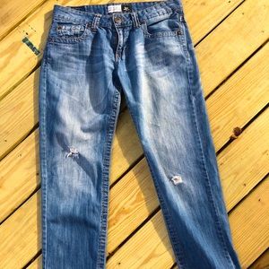 Aeropostale Kylie Boyfriend Jeans 9/10 regular.